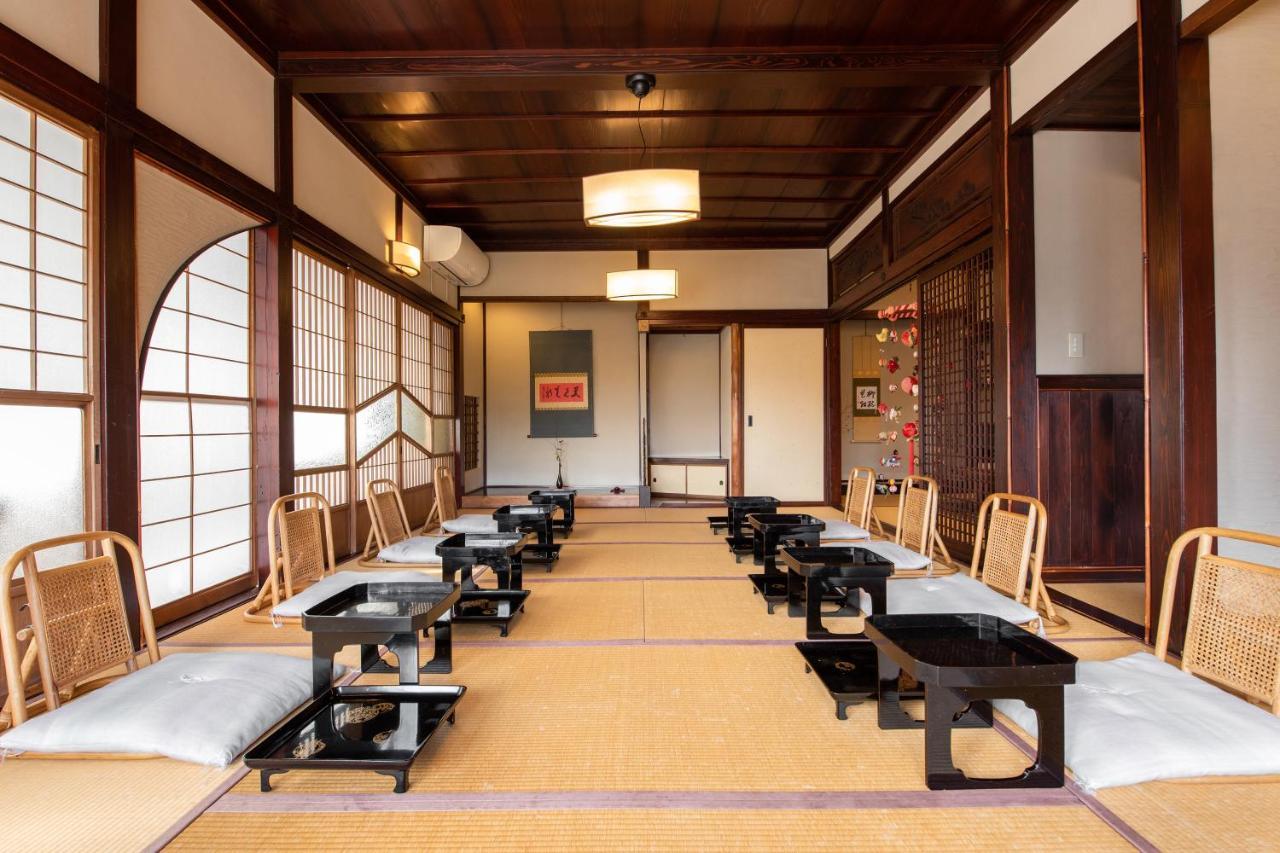 Kadokyu Ryokan Takaoka Eksteriør billede