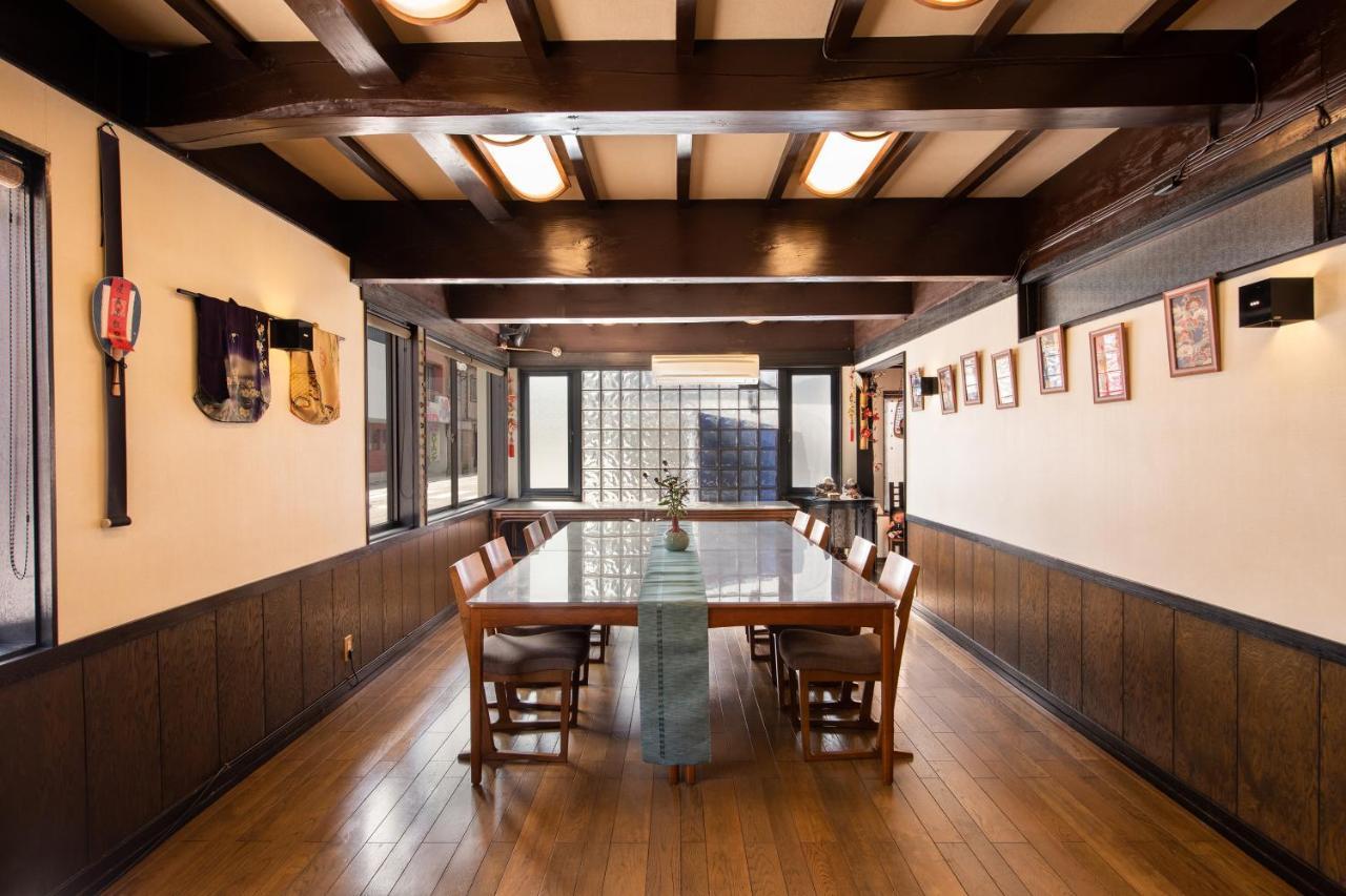 Kadokyu Ryokan Takaoka Eksteriør billede