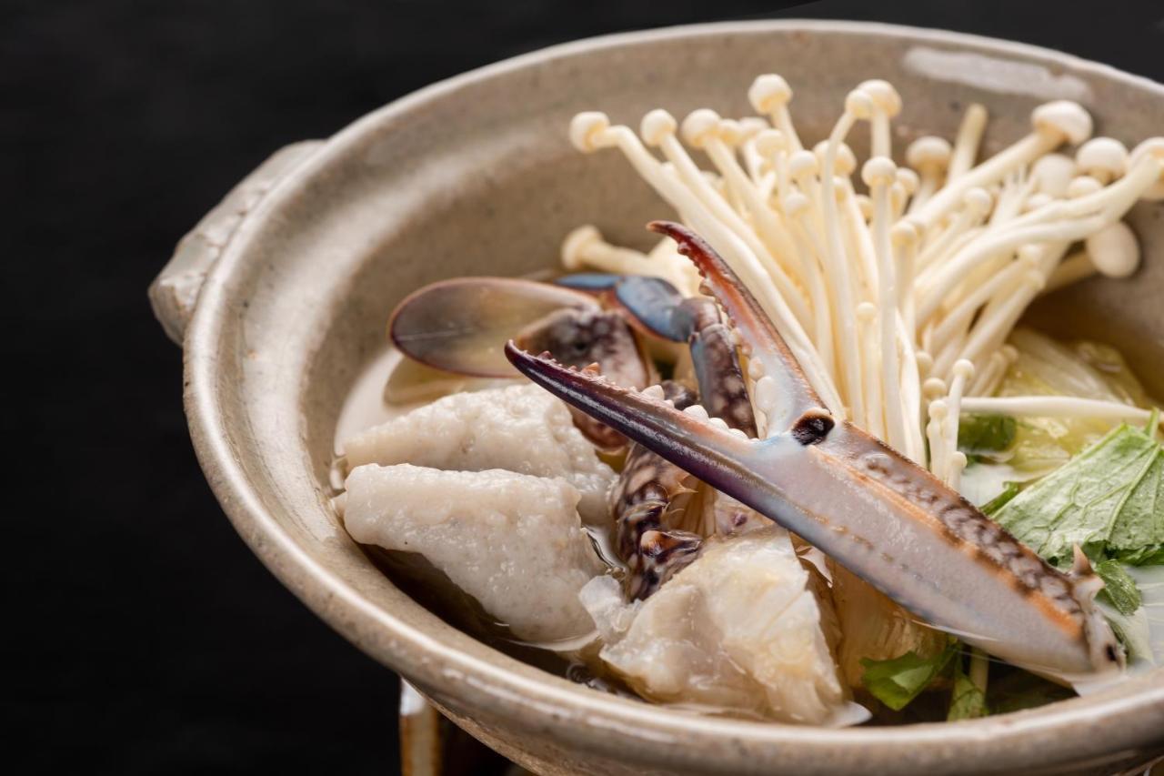 Kadokyu Ryokan Takaoka Eksteriør billede
